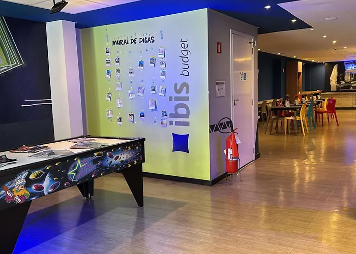 Ibis Budget PetropolisHotel Em